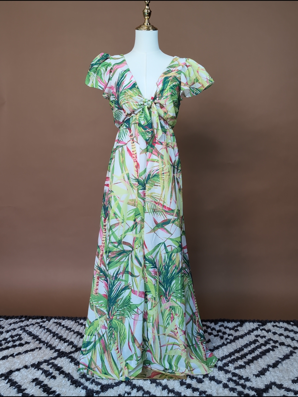 Breezy Taylor Palm Print Tie Front Maxi Dress in Green Multi Model Off-Duty 10
